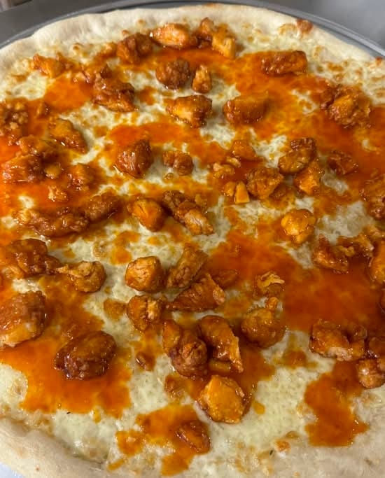 Buffalo Chicken Pizza (Small 12").