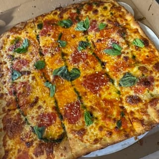 Grandma Pizza